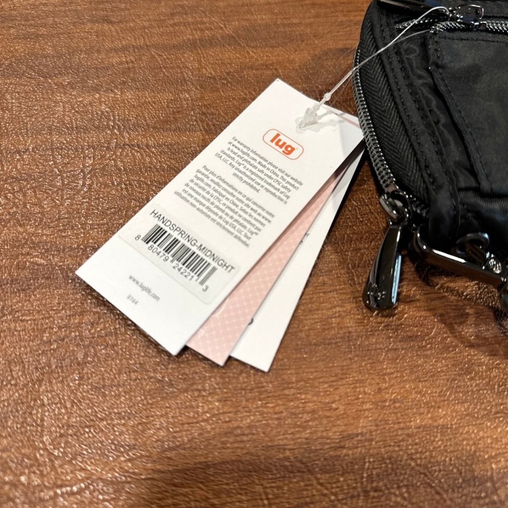 Lug Handspring Wallet - Picture 3 of 8